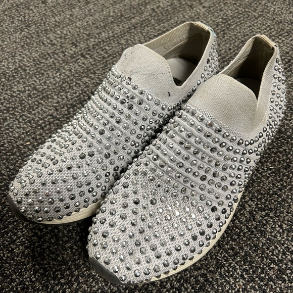 Steve Madden Flats - Picture 2 of 3